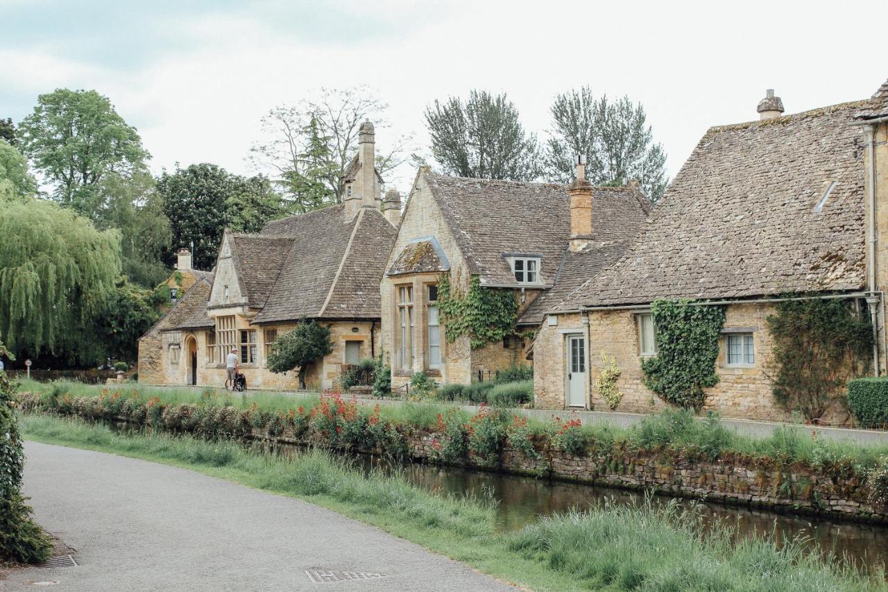 Andoversford Large Stylish Luxury Cotswold Cottage - Ideal For Families, W/ Ev Charging מראה חיצוני תמונה